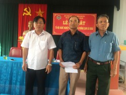 Hội  Nông dân xã Hưng Trung ra mắt tổ hội nghề nghiệp trồng cam xã Đoài