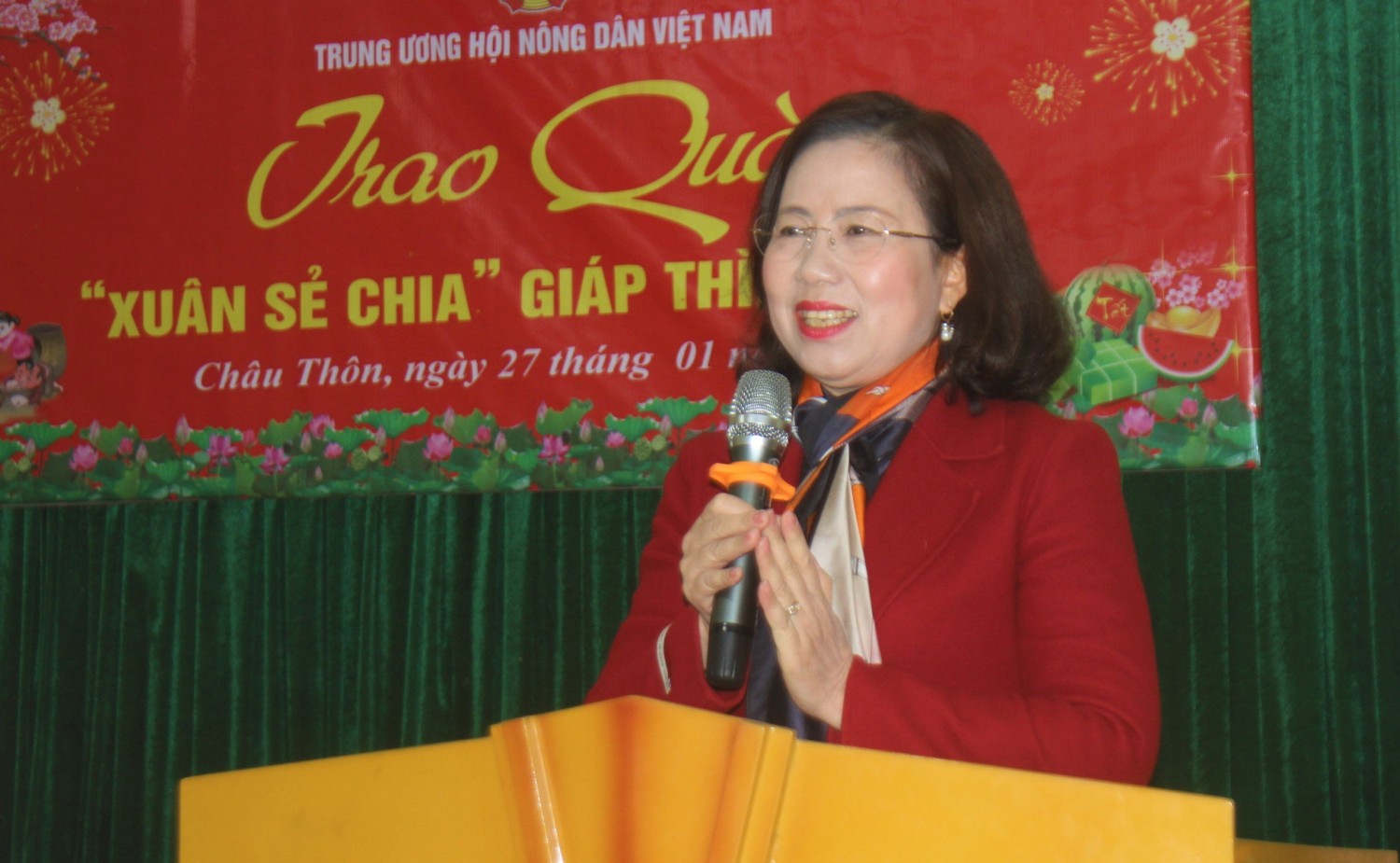 anh chi thom1 1