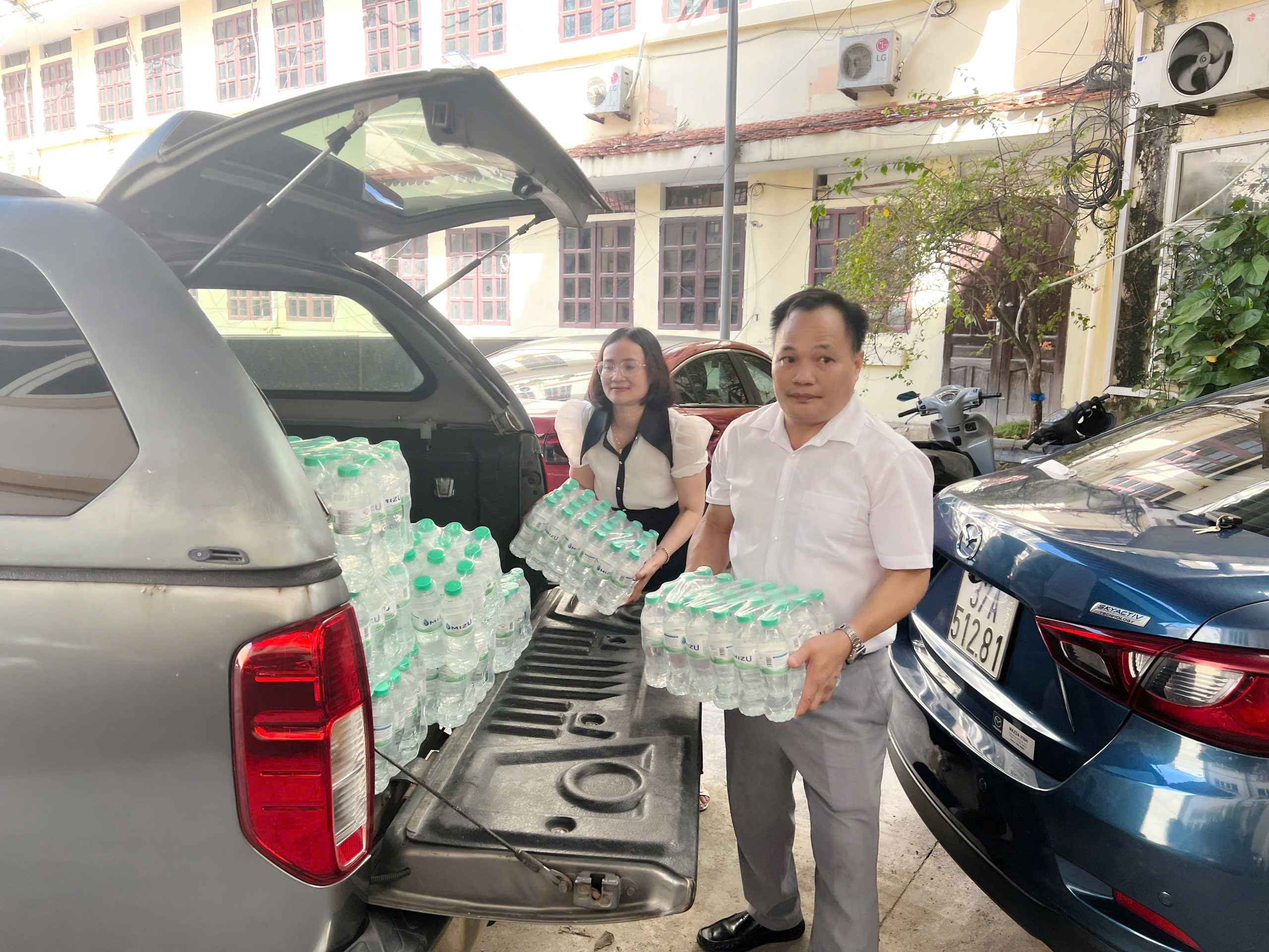 45 ket nuoc se duoc gui den ba con bi anh huong mua lu