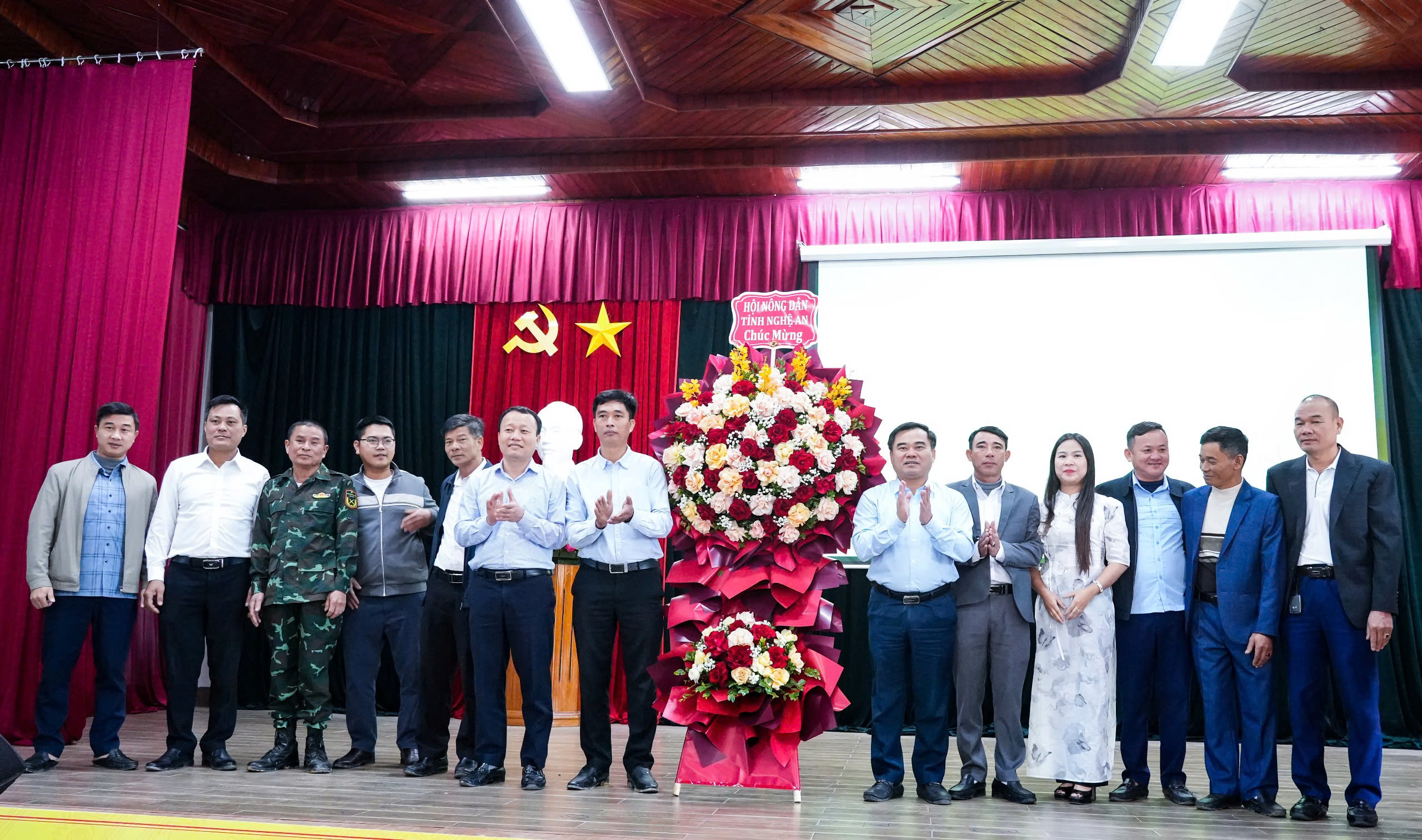 gen h z7412948477504 d9174d79f3c22f7e600a4d1101d3f3ef