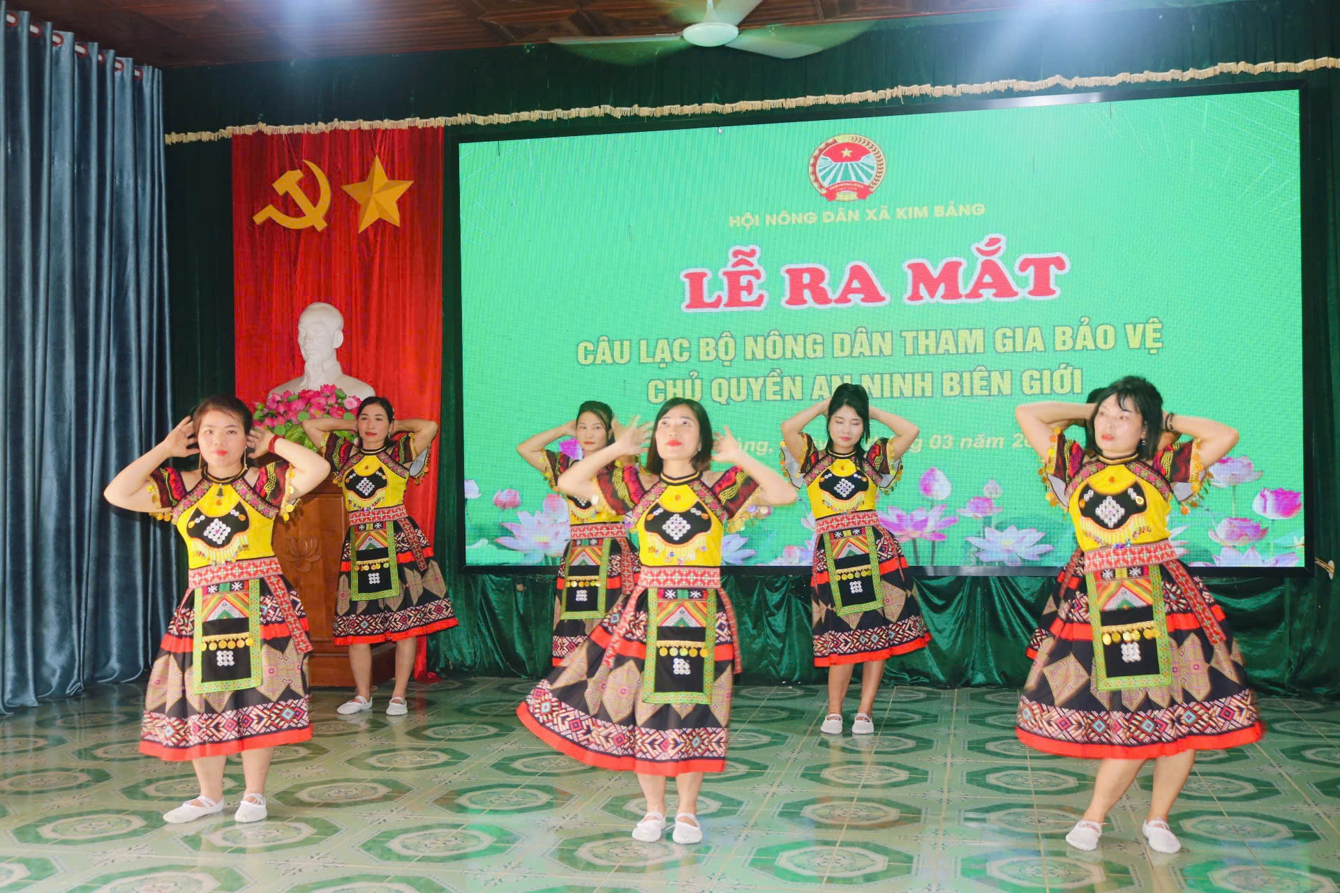 z7579424012999 9875676cbfb6fe23fb9aa20ebf16c32a