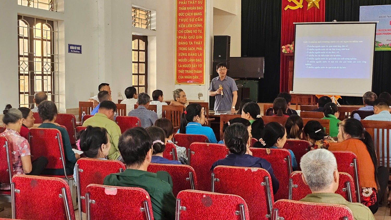 Hội Nông dân tỉnh Nghệ An: Tuyên truyền nước sạch vệ sinh môi trường nông thôn